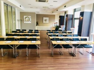 aston Škola max40 pax (5)