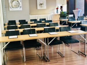 aston Škola max40 pax (6)